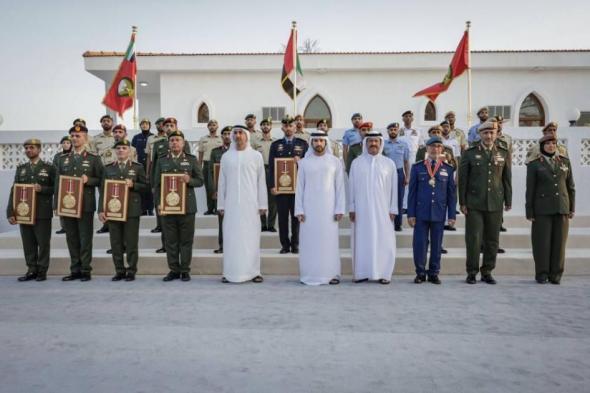 حمدان بن محمد: تحية لبواسل الإمارات في مواقع الشرف والكرامة براً وبحراً وجواً