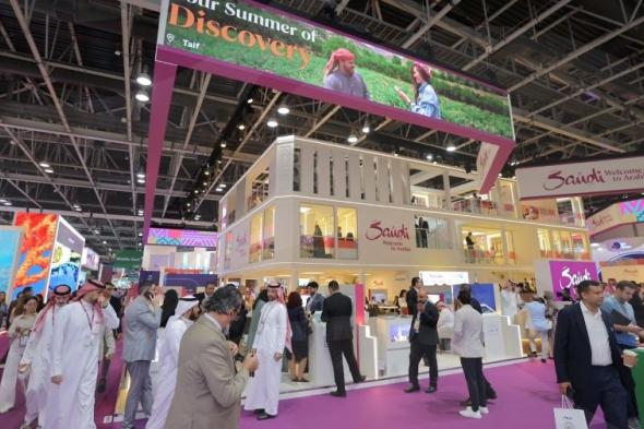 "السعودية للبحر الأحمر" تستعرض أبرز الوجهات السياحية بسوق السفر في دبي