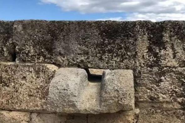 اكتشاف حمام الإسكندر الأكبر بعد 2300 عام من وفاته