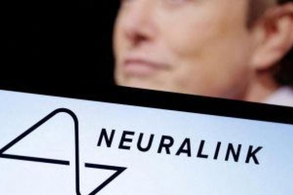مؤسس شركة Neuralink ينفصل عن شراكة إيلون ماسك بسبب ادعاءات حول السلامة