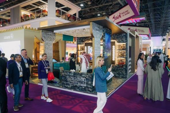 المكتب الاستراتيجي لتطوير منطقة الباحة يشارك في معرض سوق السفر العربي بمدينة دبي
