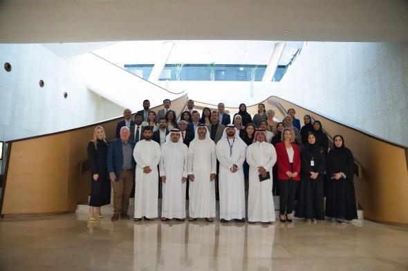 "تنمية الموارد البشرية الإماراتية" يناقش مع ممثلي 25 شركة سبل الارتقاء بالتوطين