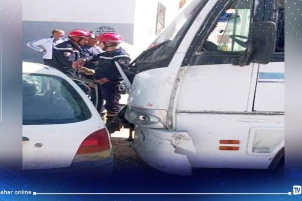 قسنطينة: 4 جرحى في اصطدام سيارة بحافلة في ديدوش مراد