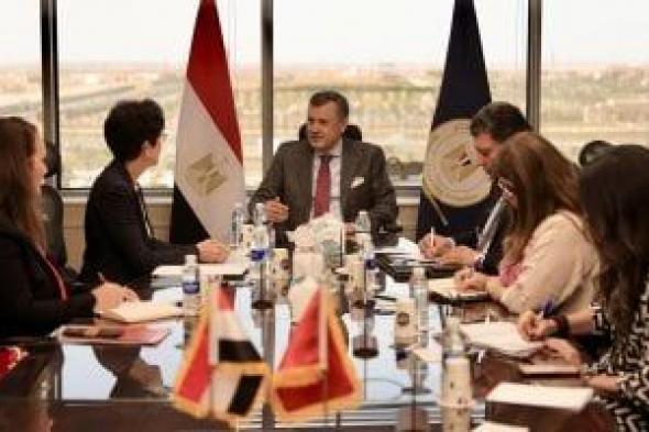 وزير السياحة يلتقي سفيرة سويسرا بالقاهرة لمناقشة سبل تعزيز التعاون المشترك