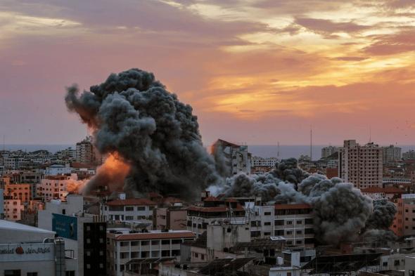 استشهاد عشرات الفلسطينيين في قصف للاحتلال الإسرائيلي على قطاع غزة