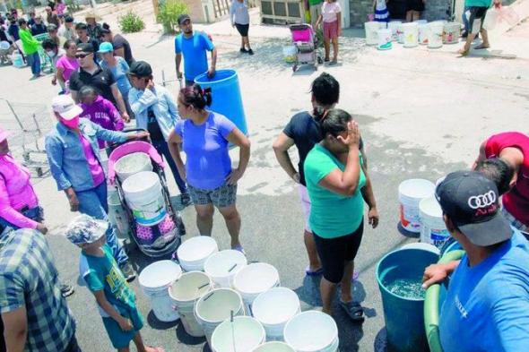 مكسيكو سيتي تتخوف من انقطاع المياه تماماً عن أحيائها