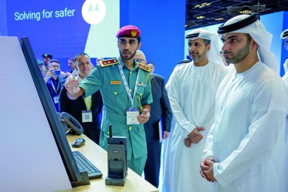 منصور بن محمد: دبي وجهة رئيسة لتقنيات الاتصالات المتطورة