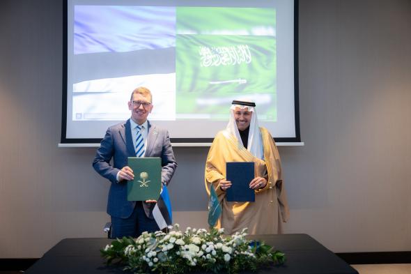 السعودية وإستونيا توقعان مذكرة تفاهم في مجال مستقبل أساليب النقل الحديثة