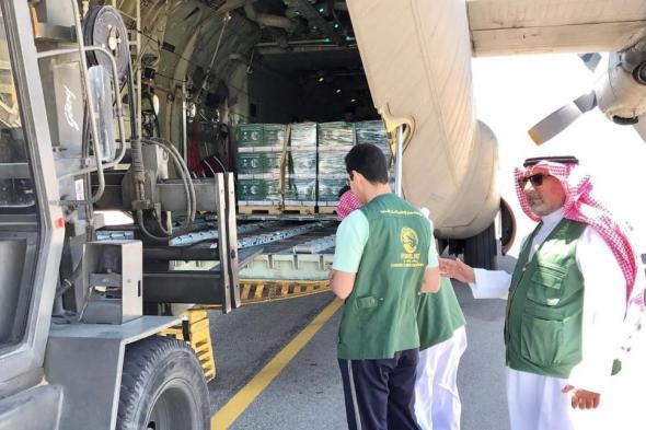 وصول الطائرة السعودية الـ 50 لإغاثة الشعب الفلسطيني في غزة