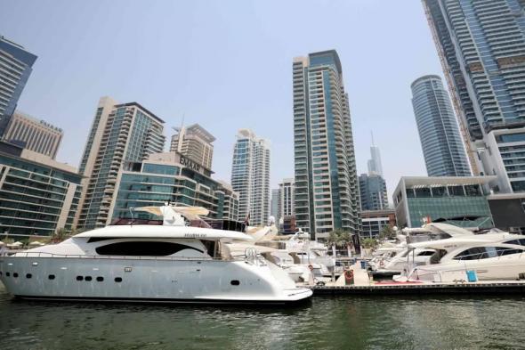 «سي بي آر إي»: الطلب القوي يرفع أسعار عقارات دبي 20% في مارس