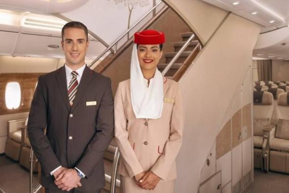 «طيران الإمارات» تعتزم توظيف 5000 مضيف في 2024