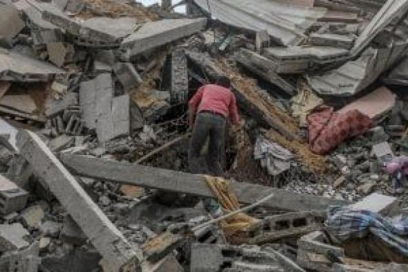 رحلة البحث تحت الأنقاض.. آثار القصف الإسرائيلي على غزة
