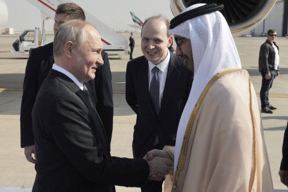 روسيا تُناقش إنشاء مركز لوجستي في الإمارات