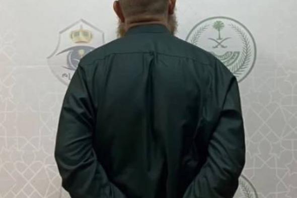 شرطة مكة: إحالة وافد بتأشيرة «زيارة» إلى «النيابة» لترويجه حملات حج وهمية ومضللة