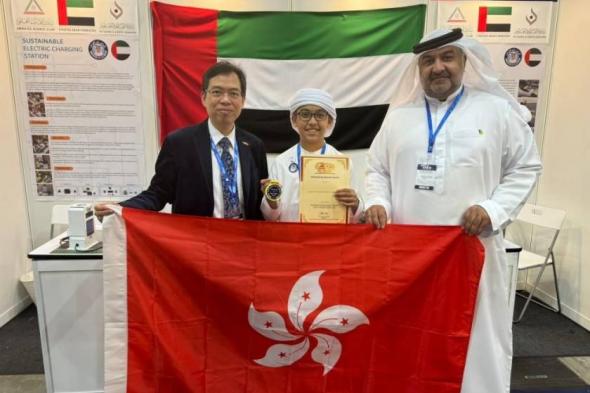 اللوغاني يفوز بخمس جوائز عالمية لنادي الإمارات العلمي