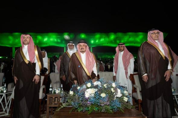 صور| أمير الرياض يرعى حفل تخرج طلبة الجامعة السعودية الإلكترونية