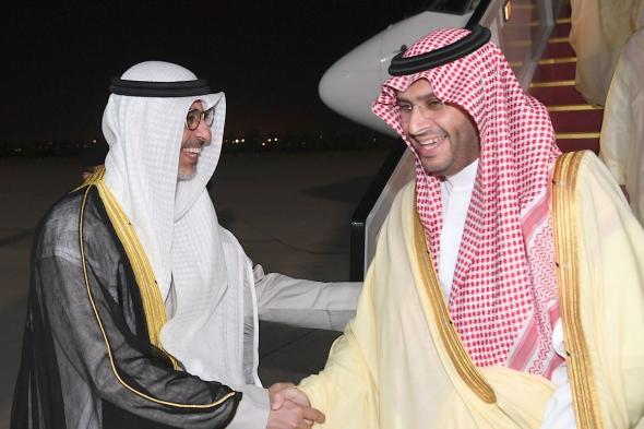 الأمير تركي بن محمد بن فهد يصل الكويت في مستهل زيارة رسمية إلى البلاد