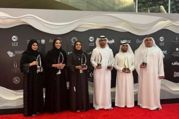 17 جائزة لـ «أبوظبي للإعلام» و«دبي للإعلام» في مهرجان الخليج