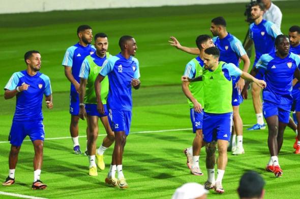 المنتخب يُنهي معسكر دبي.. ويضع اللمسات الأخيرة لمباراة أوزبكستان في أبوظبي
