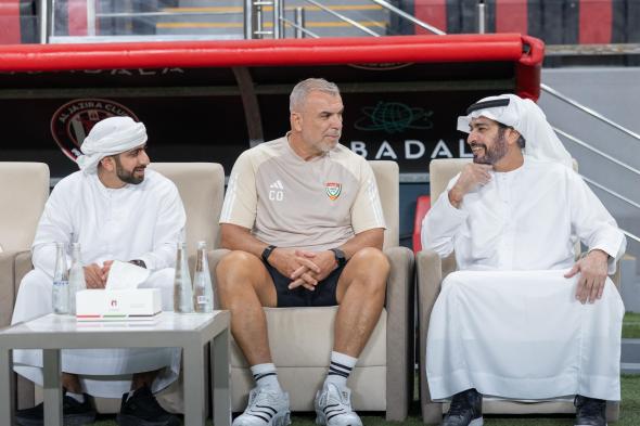 حمدان بن مبارك يؤكد ثقته بعناصر المنتخب ويطالبهم بأفضل أداء أمام منتخب أوزبكستان