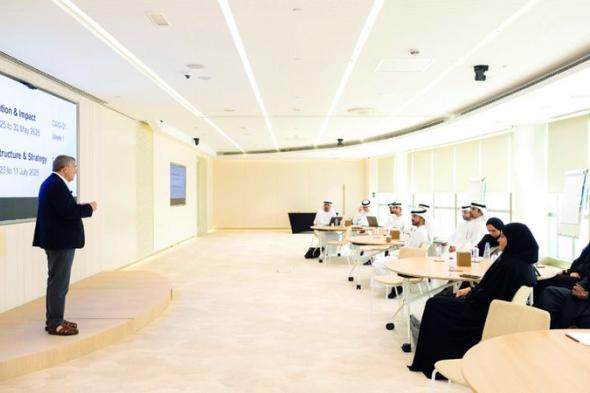 الإمارات تطلق البرنامج التدريبي للرؤساء التنفيذيين للذكاء الاصطناعي