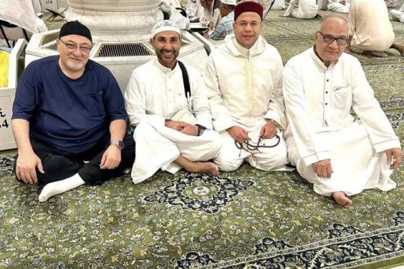 «تبت إلى الله».. قرار جديد من أحمد سعد داخل المسجد النبوي