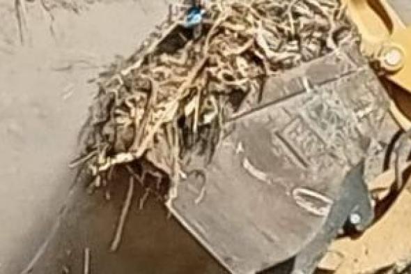 رفع حوالى 70 طنا من القمامة والمخلفات بـ5 قرى فى مركز سوهاج