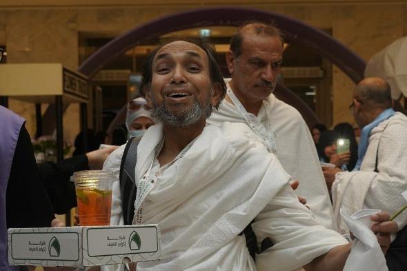 شاهد.. استقبال حجاج ألمانيا وفرنسا وهولندا بالضيافة السعودية في مكة المكرمة