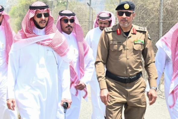 سعود بن نهار يتفقد نقاط الفرز الأمني في الطائف