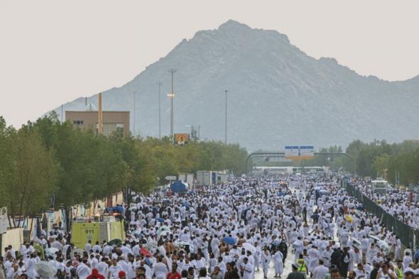«المرور» تنبه الحجاج بمراعاة 4 إرشادات لأداء المناسك بيسر