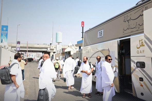 حجاج الدولة يتوافدون إلى مشعر منى لقضاء يوم التروية