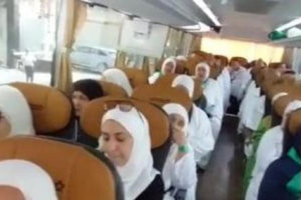 محافظ الإسماعيلية يتابع حجاج الجمعيات الأهلية بالمحافظة ويطمئن على سلامتهم