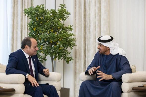 محمد بن زايد والسيسي يبحثان العلاقات ويؤكدان أهمية وقف إطلاق النار في غزة