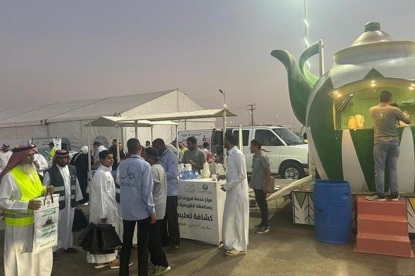 جمعية البر بالفويلق تشارك في خدمة الحجاج بالقويعية.. و"أبو سالم" يتألق في الميدان رغم السبعين