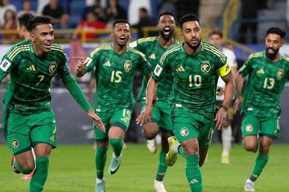 قبل مباراة الغد في تصفيات كأس العالم.. تاريخ مواجهات السعودية والبحرين