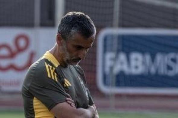 ريبييرو يبحث مع معاونيه في ميامي برنامج الأهلي قبل كأس العالم للأندية