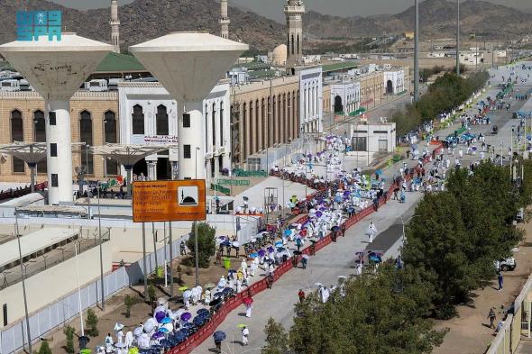 حجاج بيت الله يثمّنون خدمات مسجد نمرة: صورة تليق بعظمة المشهد وروحانية المكان