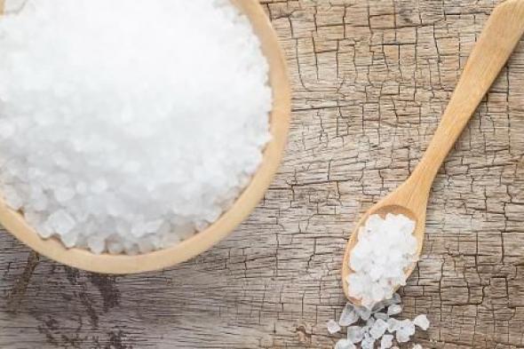 تفسير حلم الملح للعزباء في المنام لابن سيرين