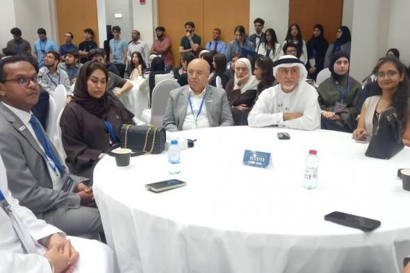 جامعة دبي تنظم «اليوم التاسع عشر»