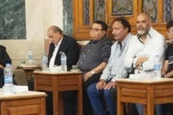 خالد النبوى وفيفى عبده وجمال سليمان وخالد جلال فى عزاء سميحة أيوب