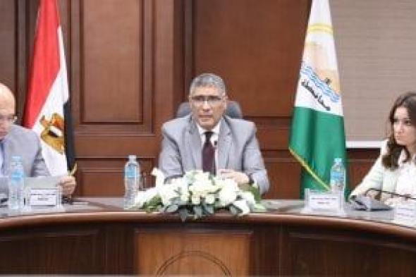 محافظ الجيزة يعلن إنشاء وحدة لمتابعة منظومة النظافة بالمراكز والمدن