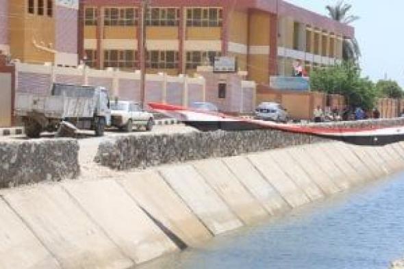 اعرف جهود محافظة أسيوط فى تطهير وتبطين الترع والمصارف لضمان وصول مياه الرى