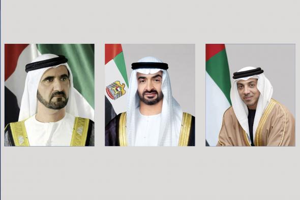 رئيس الدولة ونائباه يهنئون الرئيس المصري بذكرى ثورة 23 يوليو المجيدة