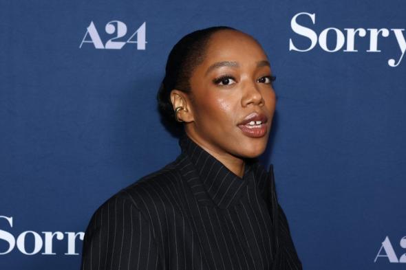الممثلة Naomi Ackie بطلة فيلم Star Wars: The Rise of Skywalker في محادثات من أجل بطولة فيلم Clayface التابع لشركة DC