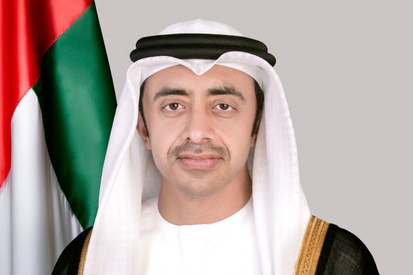 عبدالله بن زايد يرحب بإعلان فرنسا عزمها الاعتراف بدولة فلسطين