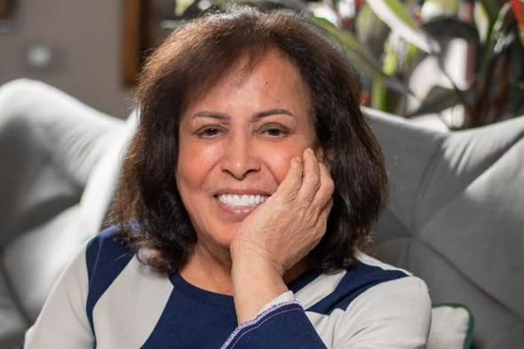 محامي الفنانة حياة الفهد ينفي دخولها في غيبوبة: حالتها مستقرة بعد الجلطة