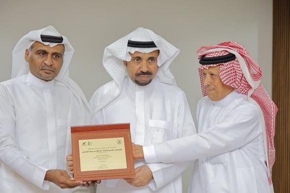 جمعية أدبي جدة تكرّم الزميل عبدالله الراجحي تقديرًا لمسيرته الصحفية