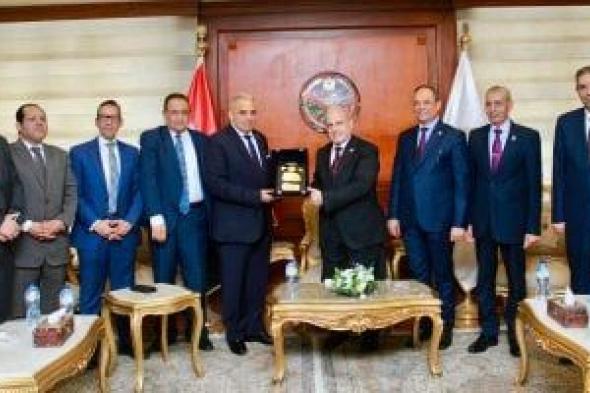 رئيس النيابة الإدارية يستقبل مجلس نادى قضاة مصر لتقديم التهنئة بتوليه منصبه