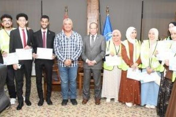 جامعة قناة السويس تُكرم فريق المتطوعين بمركز خدمات الطلاب ذوى الإعاقة تقديرًا لجهودهم