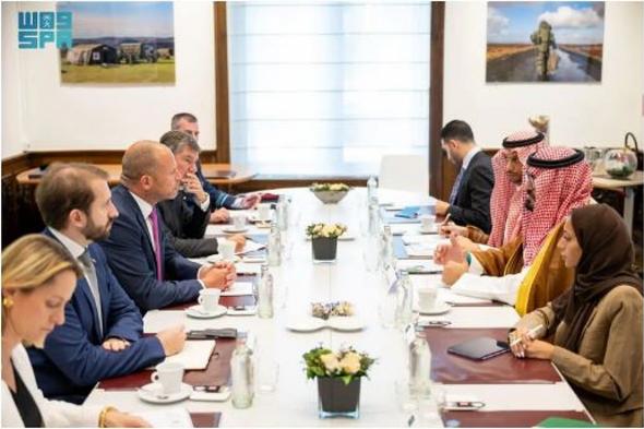 وزير الاقتصاد يبحث تعزيز التعاون مع مسؤول التجارة الخارجية البلجيكي